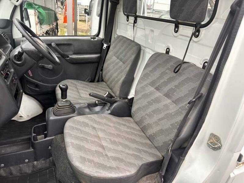 CARRY TRUCK