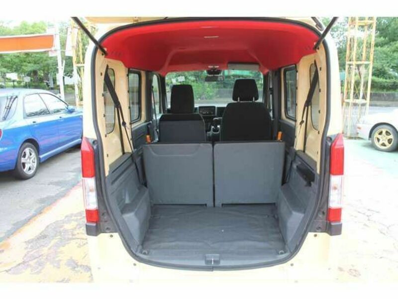 N-VAN