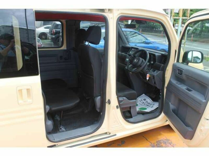 N-VAN