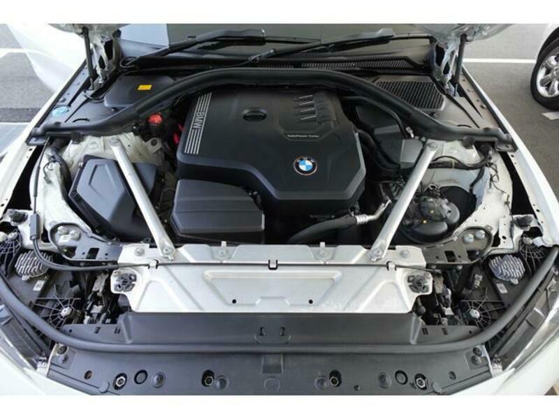 4 SERIES