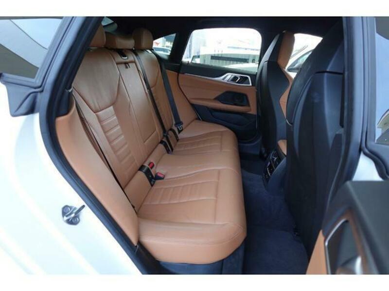 4 SERIES