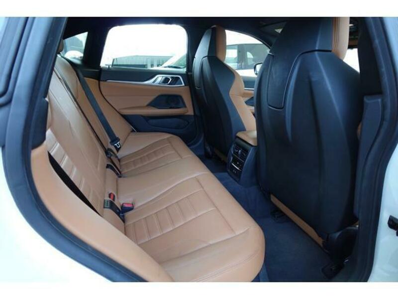 4 SERIES