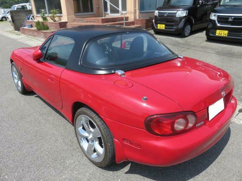 ROADSTER
