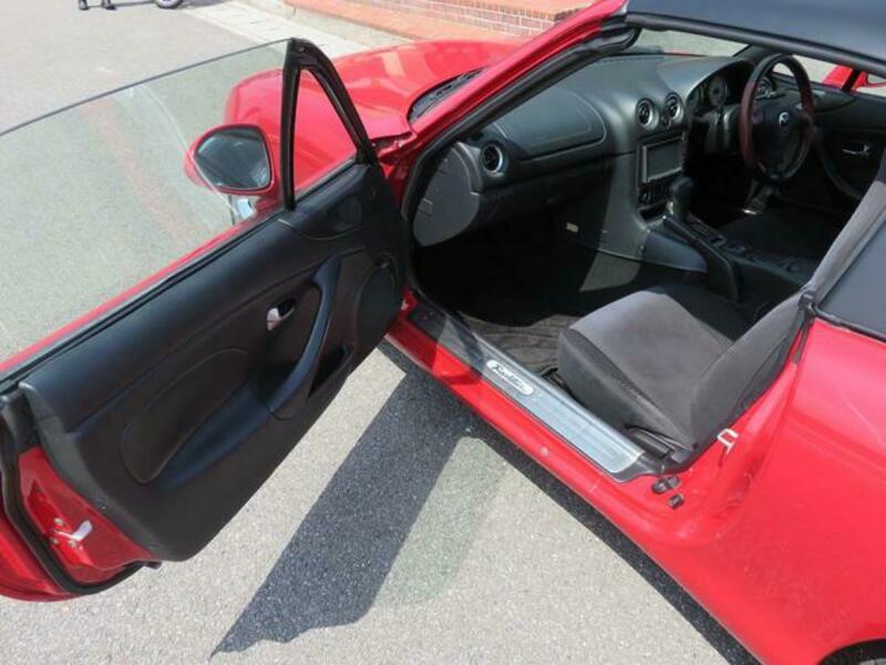ROADSTER