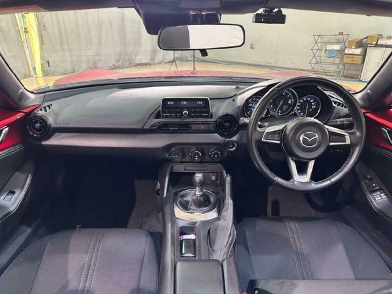 ROADSTER