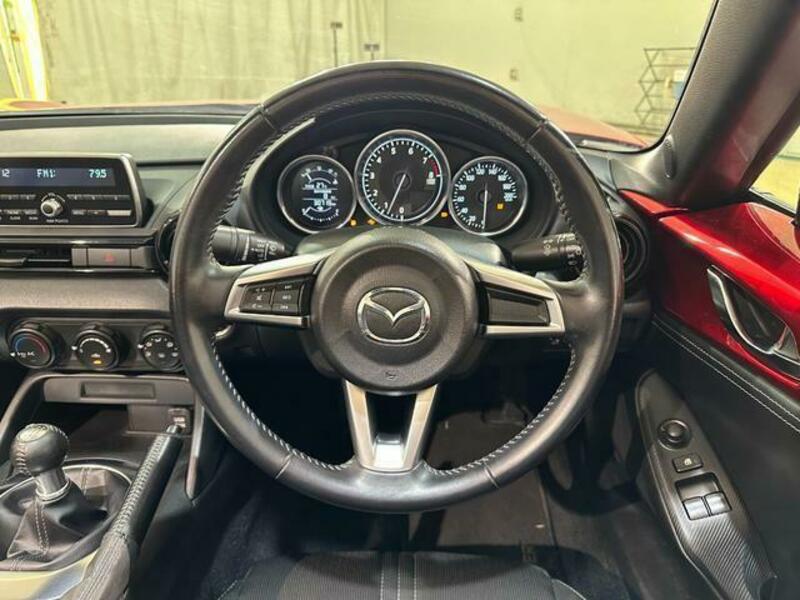 ROADSTER