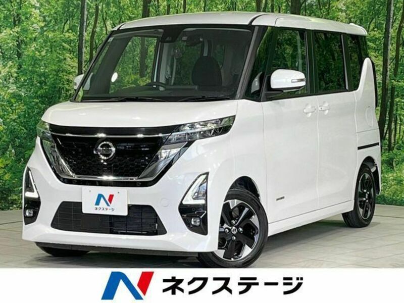 NISSAN ROOX
