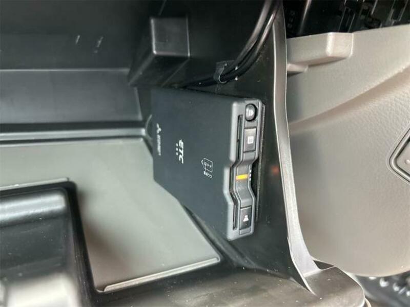 MINICAB VAN