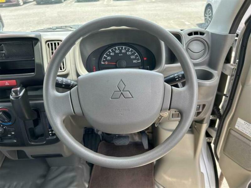 MINICAB VAN