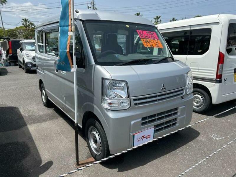 MINICAB VAN