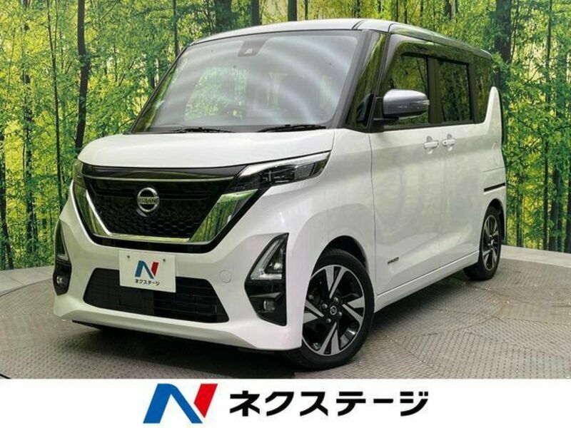 NISSAN ROOX