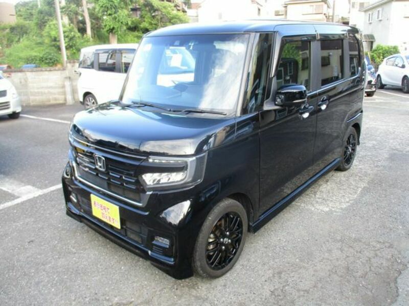 HONDA N BOX CUSTOM