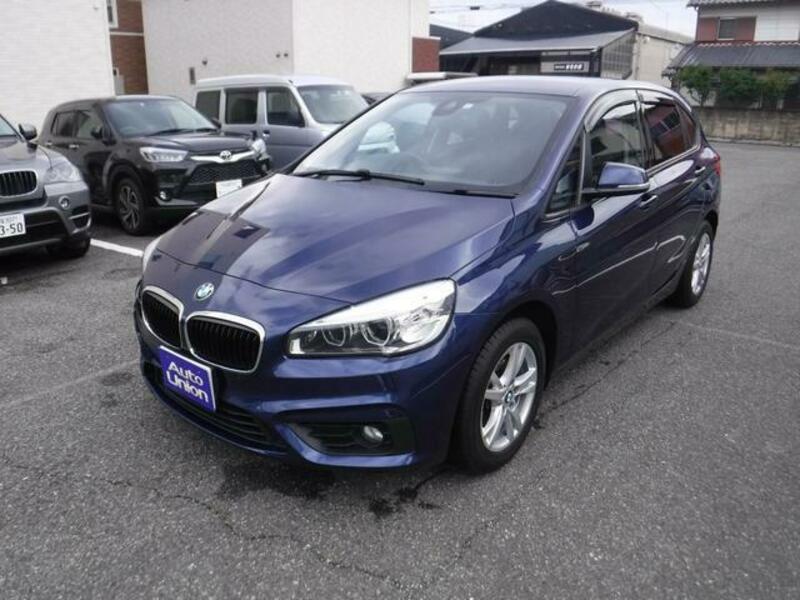BMW 2 SERIES