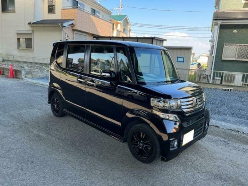 N BOX CUSTOM