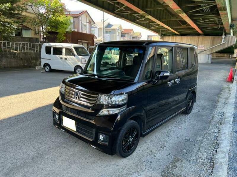 HONDA N BOX CUSTOM