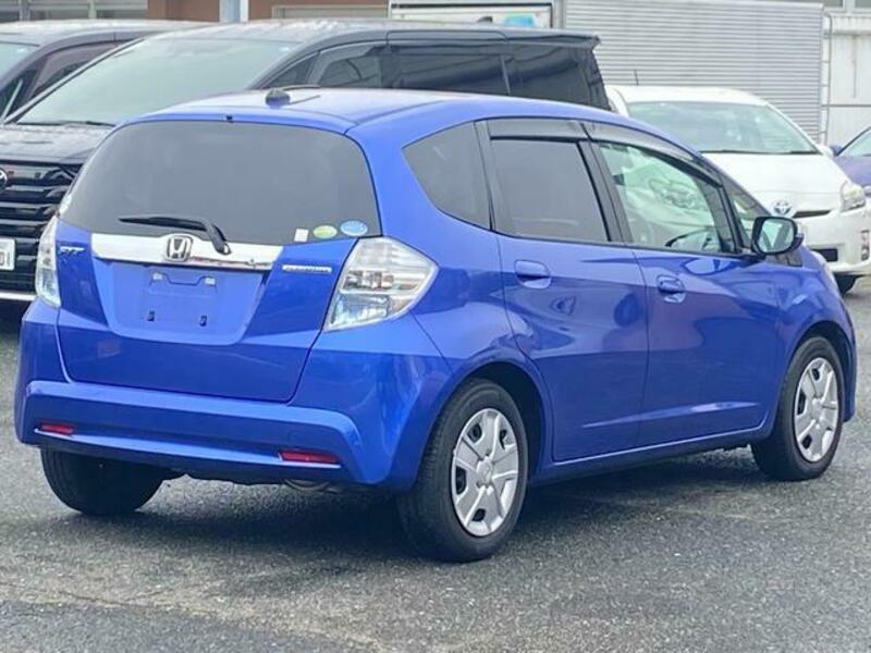 FIT HYBRID
