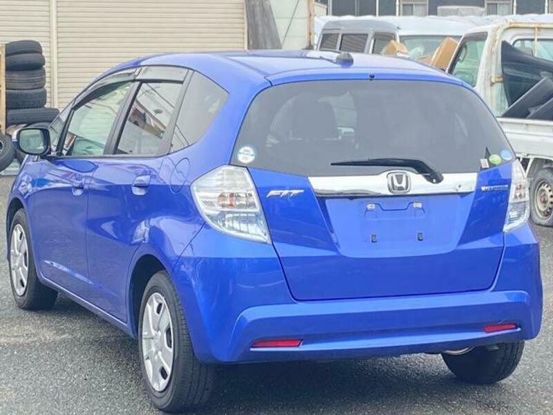 FIT HYBRID