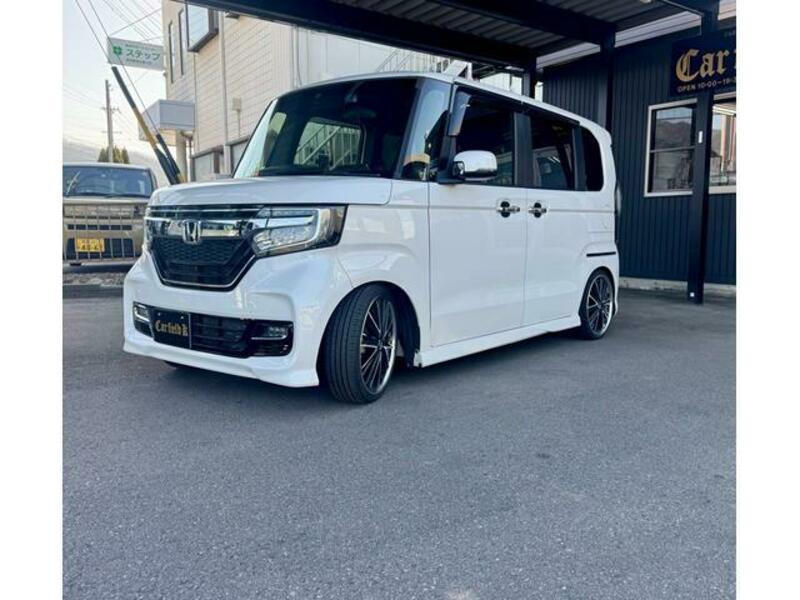 N BOX CUSTOM