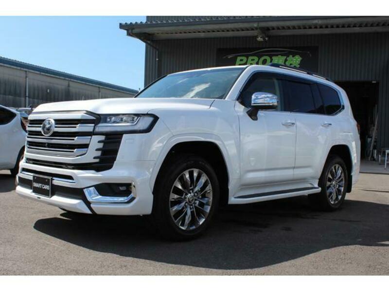 LAND CRUISER