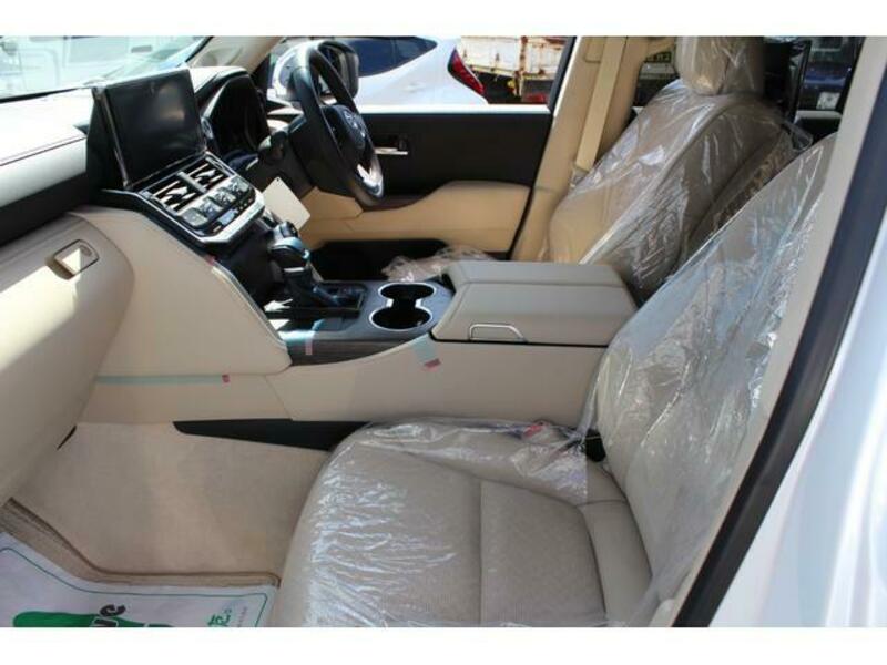 LAND CRUISER