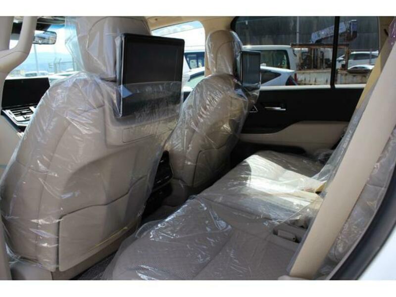 LAND CRUISER