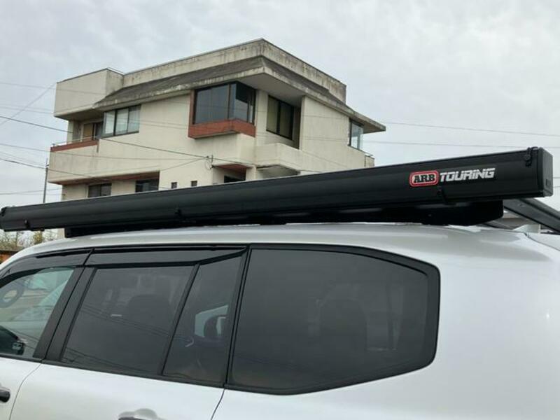 LAND CRUISER