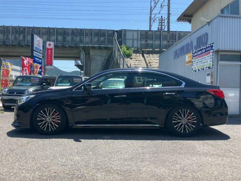 LEGACY B4