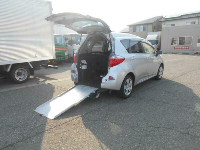 TOYOTA RACTIS