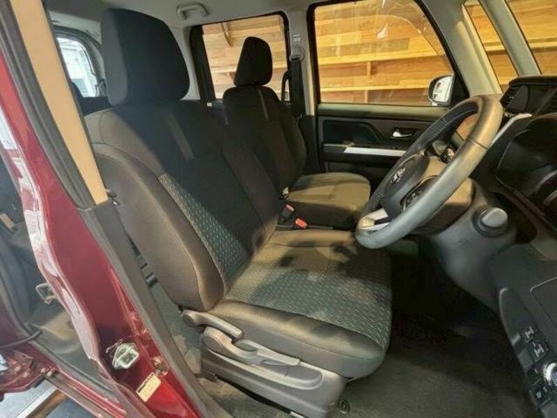 ROOMY