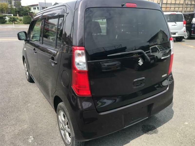 WAGON R