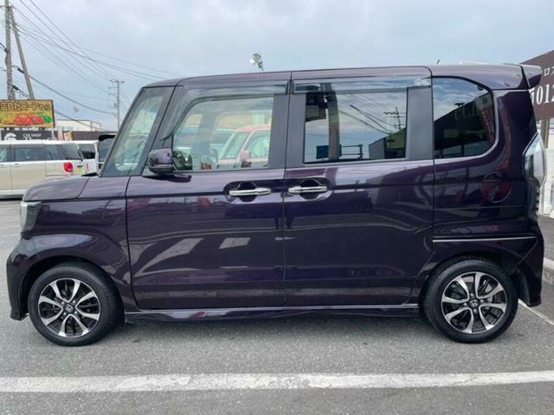 N BOX CUSTOM