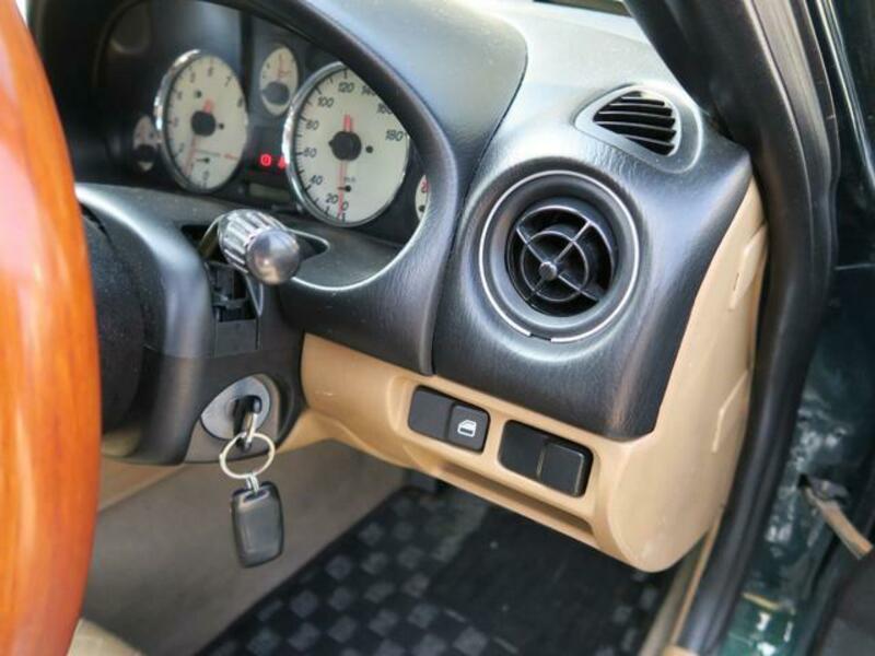 ROADSTER