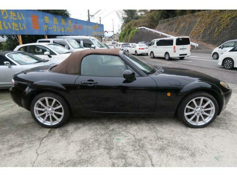 ROADSTER