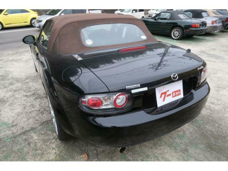 ROADSTER