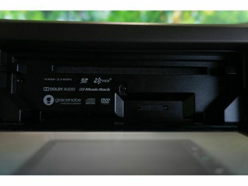 N BOX