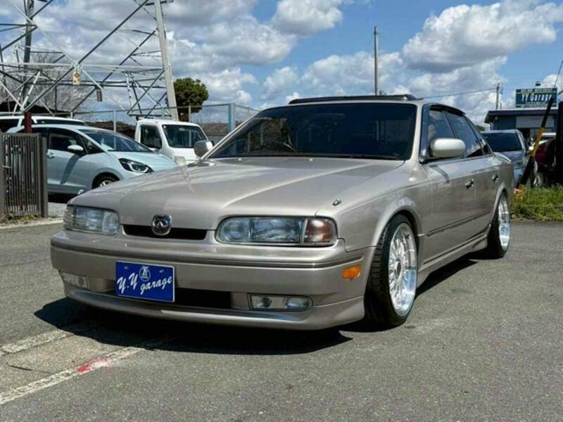 NISSAN INFINITI Q45