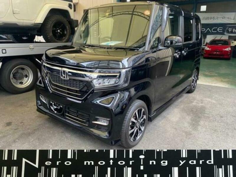HONDA N BOX CUSTOM