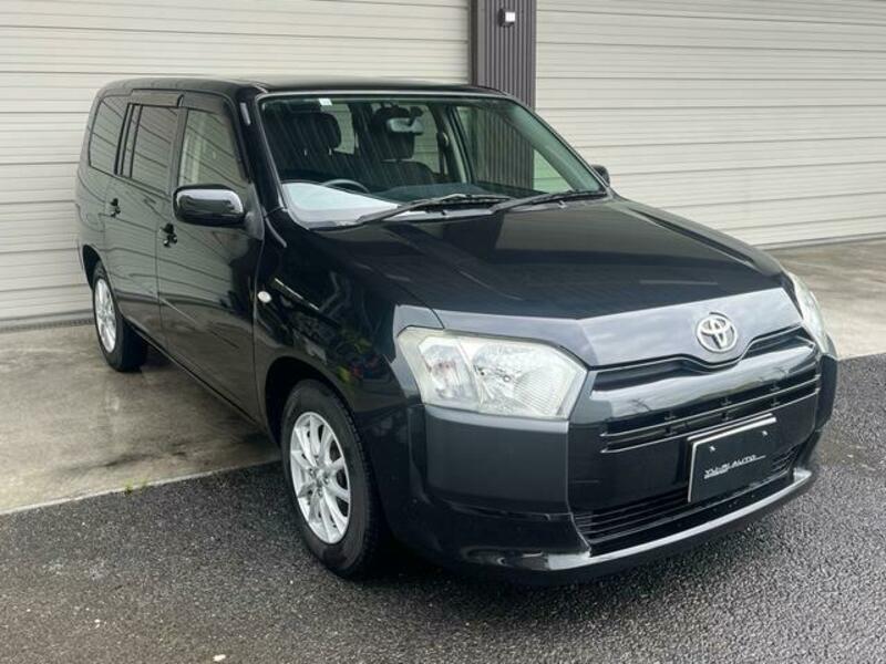 TOYOTA SUCCEED