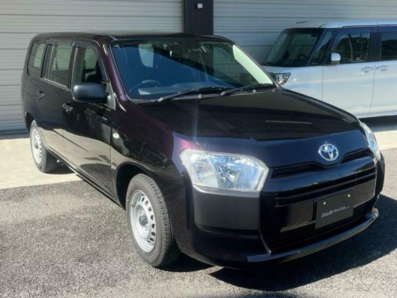 TOYOTA SUCCEED