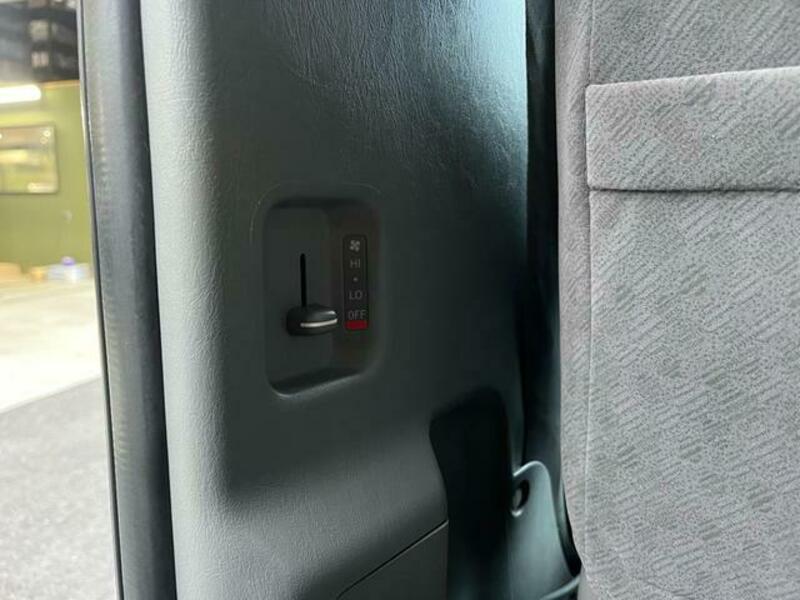 HIACE WAGON