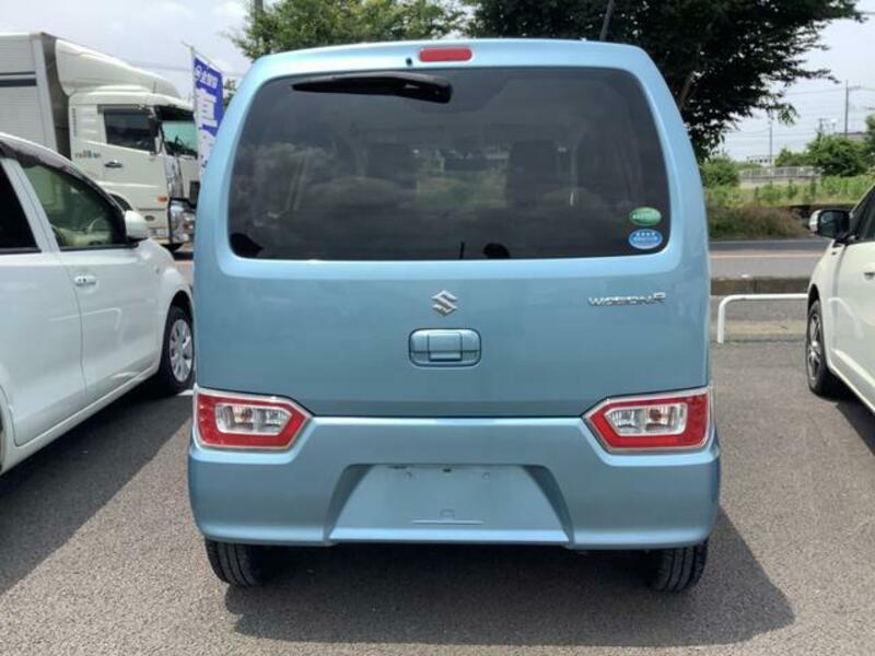 WAGON R