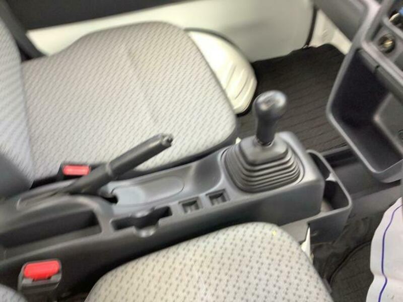 MINICAB TRUCK