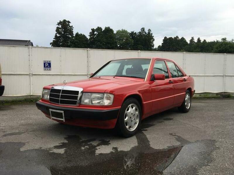 MERCEDES-BENZ 190 CLASS