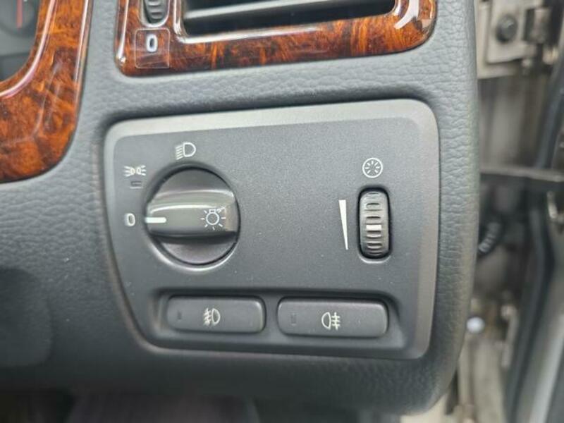 V70