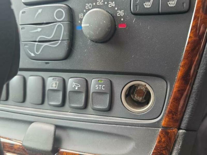 V70