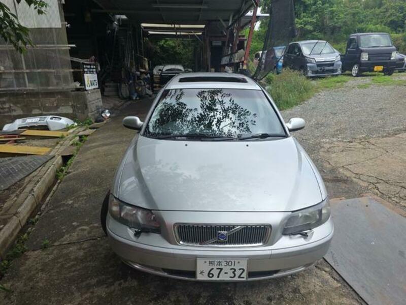 V70