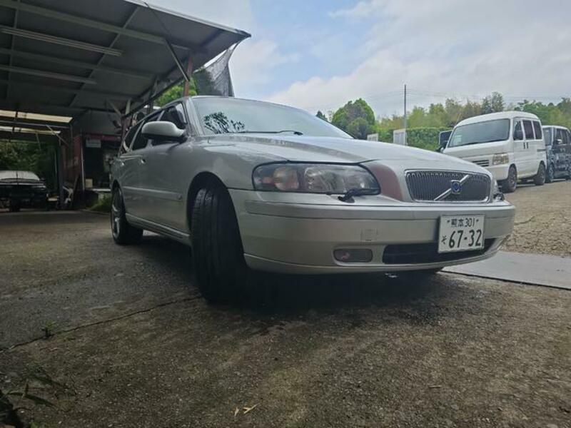 V70