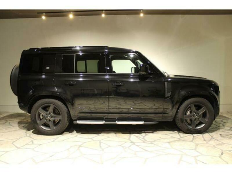 DEFENDER