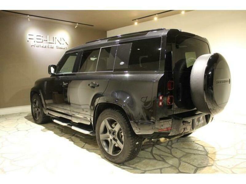 DEFENDER