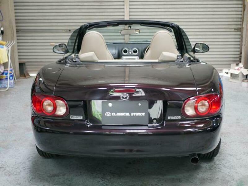 ROADSTER